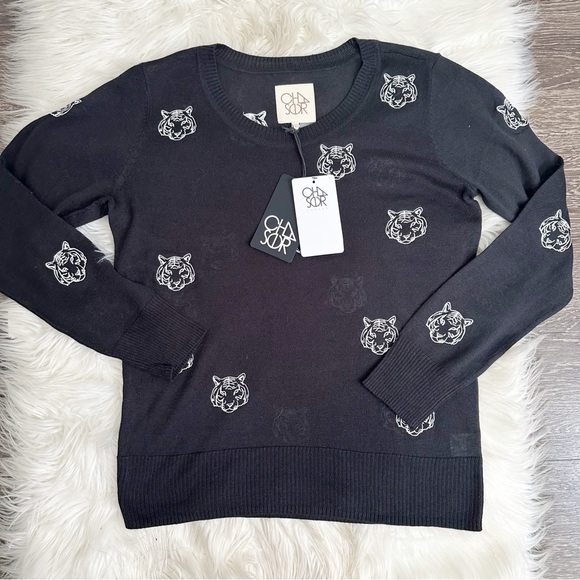 Chaser Tops - NWT Chaser Womens Ebroidered Tiger Sweater Pullover Size XS Cotton Cashmere